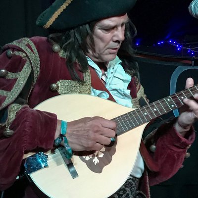 Piratitude Gallery Image. -  Barnacle widdling